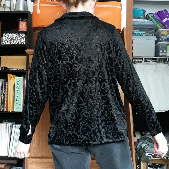 90s Laura Scott Black Velvet Burnout Button-Up Shirt Blouse Size SP Whimsigoth - Picture 8 of 8